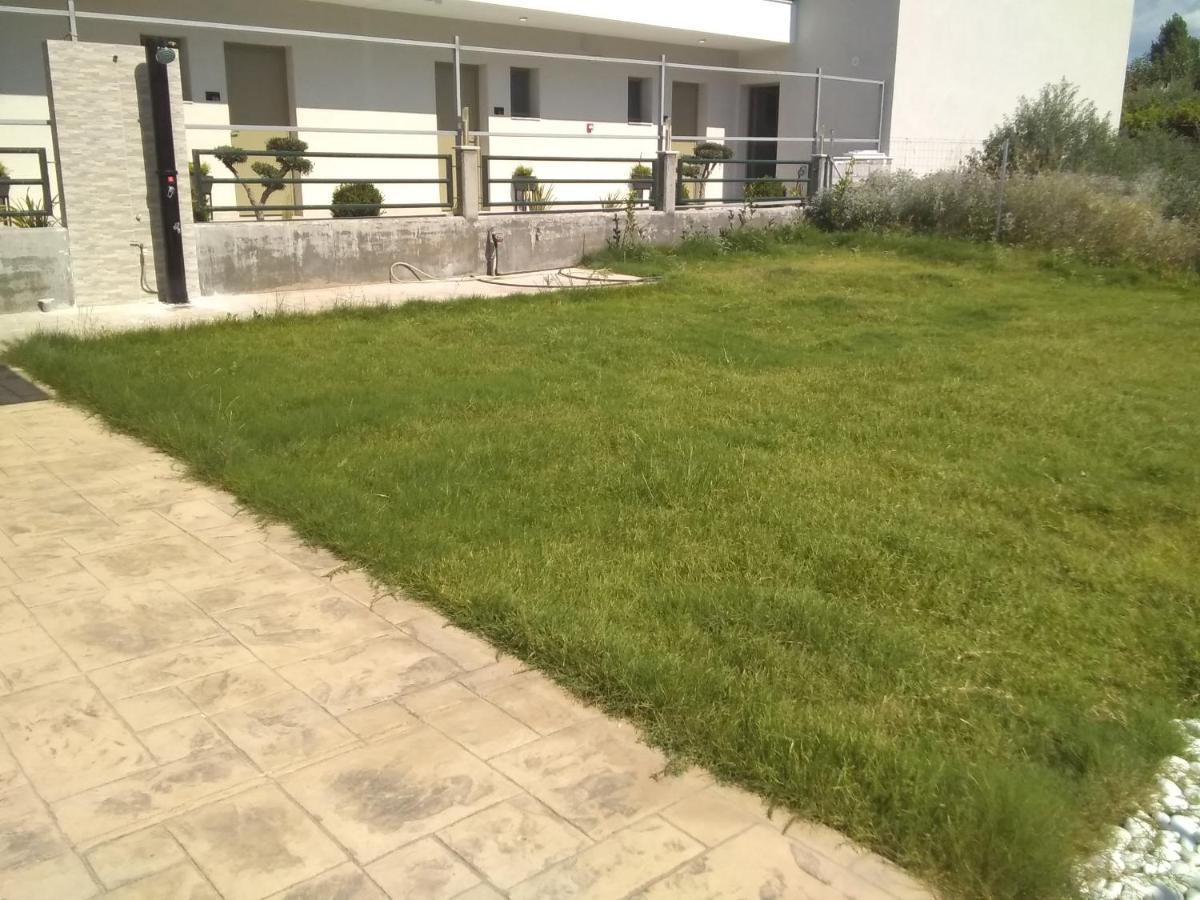 Ioannas Villa Nikiti  Exterior foto